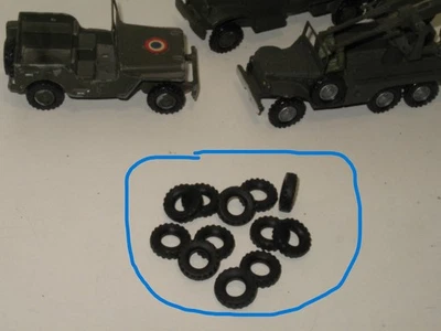 F62 Francia-Giocattolo FJ, X 12 Pneumatici Nastro Quadrato per Camion GMC, Dodge - Immagine 1 di 4