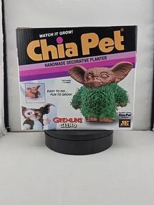 Maceta de cerámica decorativa hecha a mano escritorio chía mascota: película de terror Gremlins Gizmo - Imagen 1 de 11