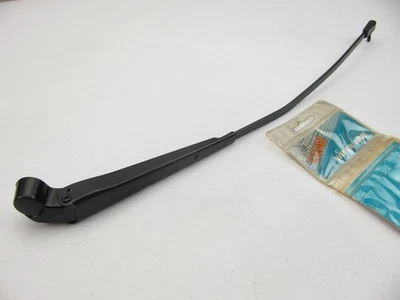 Рычаг стеклоочистителя переднего лобового стекла Mighty 42832 - Изображение 1 из 3