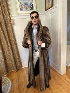 NEW Real 51" Long Mens Silver-Tipped Raccoon Fur Jacket Size 42R Medium Top Coat - Picture 1 of 9