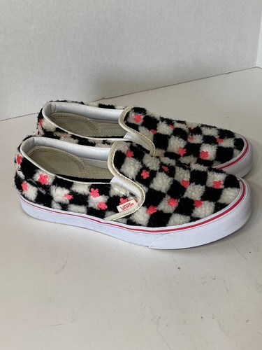 Scacchiera Vans Classic slip on nera bianca con fiore rosa fuzzy US JRS 6 5