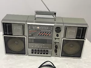 Vintage Sanyo M9835L Radio Cassette Player Boombox Stereo 4 Band - Picture 1 of 15