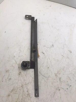 87 94 Ford Truck F150 F250 Bronco Tappet Side Cover Upper Bracket 4.9 300 OEM - Image 1 of 4