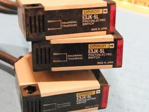 Lot of 1 pcs OMRON E3JK-5L Cable length - 0,3 m Photoelectric switch (Japan) - Picture 1 of 4