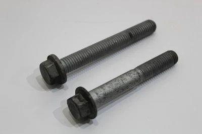 Par de pernos de motor de arranque Seat Exeo 3R N90886802 N90495504 Foto 1 de 4