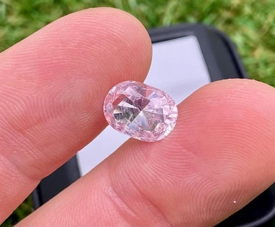 Morganite 3.50 Ct., Loose natural gemstone, Oval cut, Origin Nigeria - Image 1 of 4