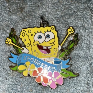 2022 Viacom Nickelodeon Sponge Bob Schwammkopf Medaillon  - Bild 1 von 2