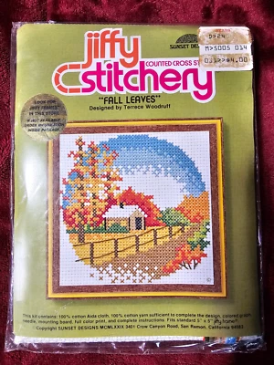 Kit de costura JiffyStitch hojas de otoño esencialmente 5x5 913 Foto 1 de 2