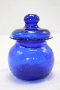 Antiguo frasco azul cobalto soplado a mano con tapa - Imagen 1 de 7