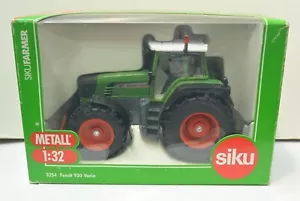 Siku 1:32 Farmer car Fendt 930 Vario # 3254 - Picture 1 of 5