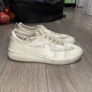 Nike SB Nyjah Free 2 Triple White Summit Sneakers BV2078-109 Men’s Size 9.5 - Picture 1 of 7