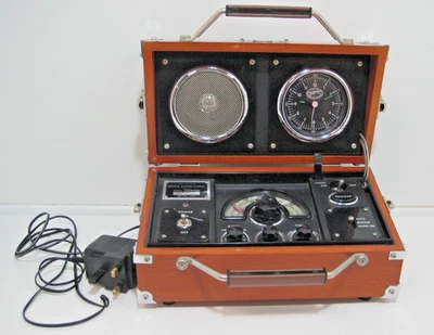 Spirit of St Louis Radio Alarm Clock Retro - Parts Only - Image 1 of 4