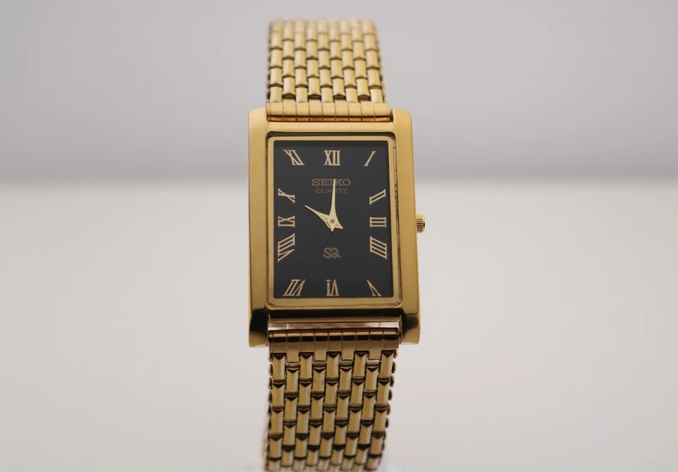 Vintage Seiko Slim Quartz Men's  Wrist Watch With Rare Black Dial - Image 1 of 4