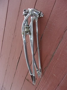 1968 - 1972 SCHWINN KRATE PEELER PICKER FRONT SPRINGER FORK COMPLETE ORIGINAL - Picture 1 of 6
