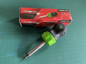 Snap-on SGDMRC11A GREEN Soft Grip STUBBY Ratcheting Screwdriver - Picture 1 of 4