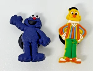 Crocs Jibbitz Shoe Charm Sesame Street Character Bert Oscar The Grouch Childrens - Picture 1 of 2