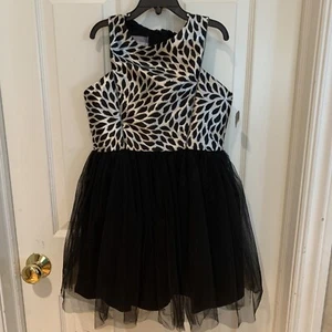 Pastourelle by Pippa & Julie Fancy Boutique Black And Silver Party Dress Nwt Sz8 - Picture 1 of 8