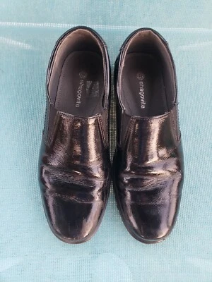 男孩黑色漆皮正装鞋懒人鞋弹力圆头 5 码 — 第 1/4 张图片