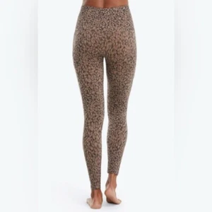 Spanx Look At Me Now Leggings in Mini Leopard women’s size XL - Picture 1 of 9