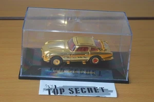 Corgi James Bonds 007 Aston Martin DB5 Gold Plated Edition with Plastic Case - Picture 1 of 12