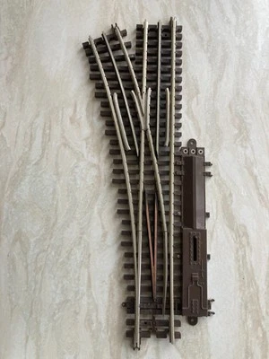 Atlas 6072  3 Rail Code 215 (O-72) Left Hand Turnout, short rail missing!! - Image 1 of 4