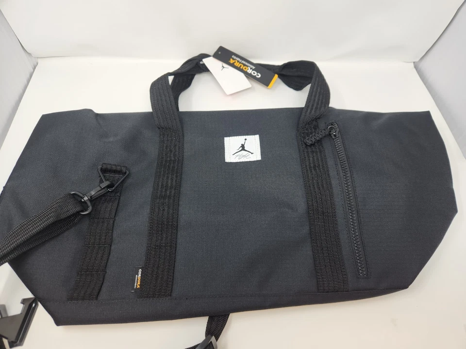 Nike Jordan SM0744 BLACK WHITE LOGO Training Duffel GYM SHOE POCKET Bag