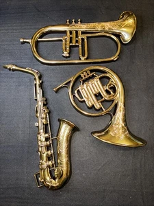 De colección Syroco 1978 #7562 Colgante Arte de Pared Música Saxofón Cuerno Francés Trompeta - Imagen 1 de 17