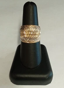 (RI4) 14k Two-Tone Gold Women's Ring (9.1 Grams) Size 9 (17 MM) - Picture 1 of 8