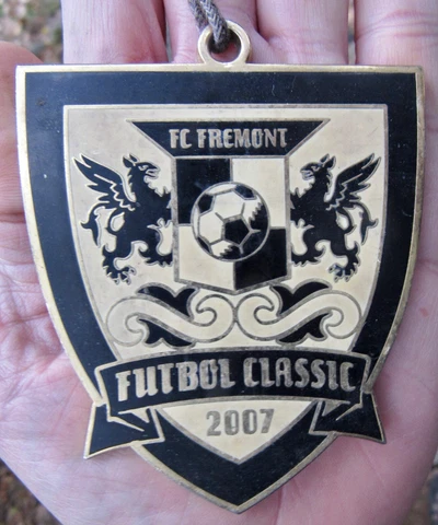 Vtg FC FREMONT Medallion 2007 Soccer 3D Tournament CLUB Award Brass RARE VG+ Cover
