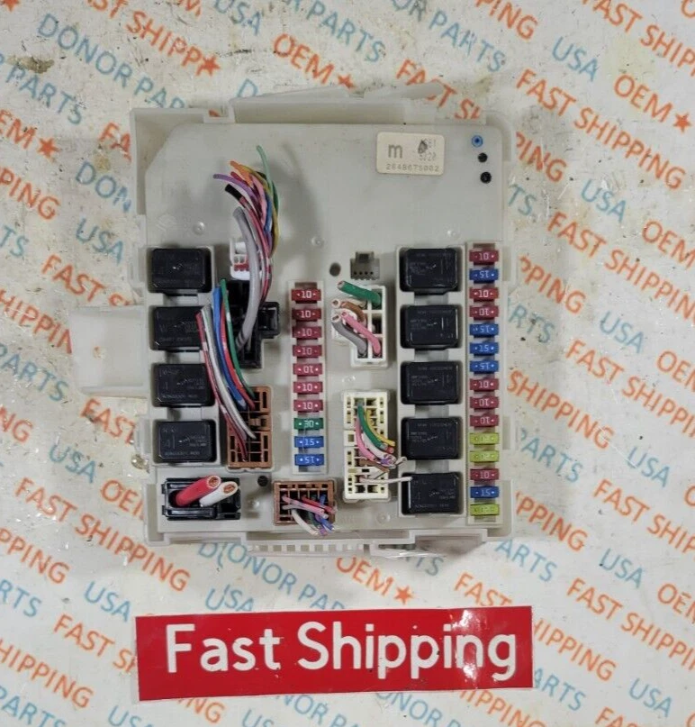 Nissan Armada Titan QX56 2007-2009 caja de fusibles alimentación de conexiones 284B67S002 OEM Foto 1 de 3