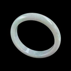 【KATHY JADE】Light Lavender with Green Jadeite Bangle Bracelet《57mm 》《Grade A》 - Picture 1 of 5