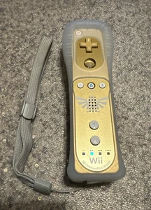 TESTED Legend Zelda Skyward Sword Gold Edition Nintendo Wii Motion Plus Remote - Picture 1 of 15