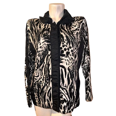 Chaqueta a Presión Zenergy by CHICO'S Talla L (2) Negra Gris Blanca LS Snap Nylon y Tejido Foto 1 de 4