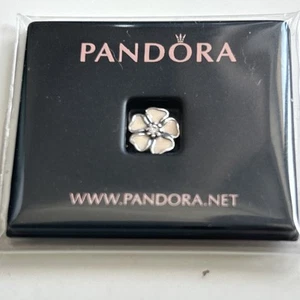 Authentic Pandora 🌟 Mini Petite Floating Cherry Blossom 🌟 792174EN40 - Picture 1 of 2