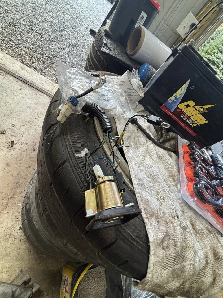 Conjunto de encendedor de cigarrillos Mitsubishi 3000GT 1991-1999 con cableado Foto 1 de 1