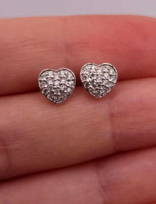 14Kt 黄金 0.25 克拉正品天然镶嵌钻石心形耳钉 — 第 1/4 张图片