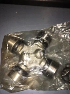 MOOG Driveline Products Greaseable Premium Universal Joint 354C. 👀 GR8 BUY - Picture 1 of 10