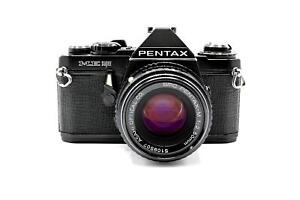Pentax Black ME Super 35mm Zestaw lustrzanek z obiektywem 50mm - bardzo dobry