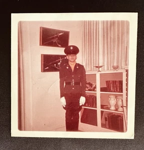 Photo Circa 1955 Jr Essex Troop Polaroid Camera Boy In Uniform - Picture 1 of 3