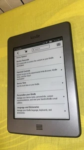 Amazon Kindle Touch D01200 eReader – Works Great – No Backlight – WiFi - Picture 1 of 7