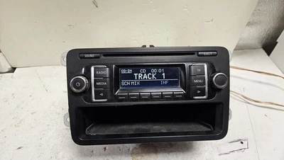 Volkswagen Transporter - Caravelle T5 2012 Radio CD GPS reproductor unidad principal Foto 1 de 4