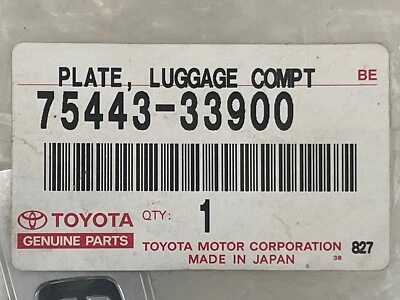Placa de identificación insignia trasera emblema 1997-2001 Camry 1997-2001 original Toyota 75443-33900 "LE" Foto 1 de 2
