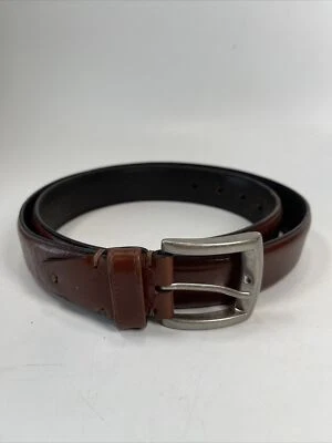 Cinturón Hombre Johnston Murphy 1 3/8" Ancho Talla 36 Cuero Marrón 75-31361 Tono Plata Foto 1 de 3