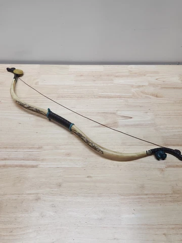 Merida Brave Bow Arrow Archery  Pixar Disney Store Exclusive BOW ONLY Cover