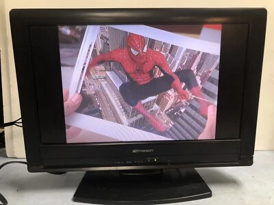 TV Emerson Funai LC195EMX Flat Screen TV 19” HDMI Component Coax Video Inputs - Image 1 of 4