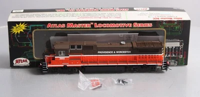 Atlas 9041 HO Providence & Worcester Dash 8-40B Diesel Locomotive #3902 w/ DCC - Image 1 of 4