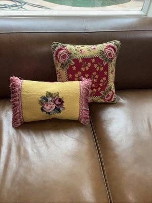 Vintage, Needle point Handmade Red & Yellow Decorative Pillow, Set Of 2 - Изображение 1 из 4