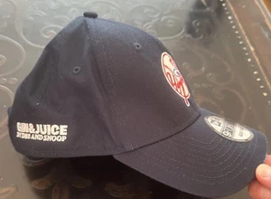 Gorra de béisbol ajustable GIN & JUICE de DRE & SNOOP New Era 9FORTY Yankees - Imagen 1 de 11