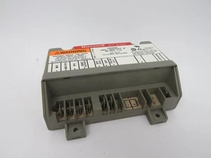 Honeywell S8600H1006 Ignition Control 100% Shut Off 90 Second Lockout USED - Picture 1 of 4