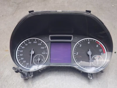 2013-17 MERCEDES  B CLASS SPEEDO METER DIESEL 1.5 INSTRUMENT CLUSTER A2469006911 - Image 1 of 4